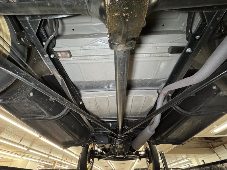 Ford-Model-a-1931-Copra-Drab-Dark-Saddle-48