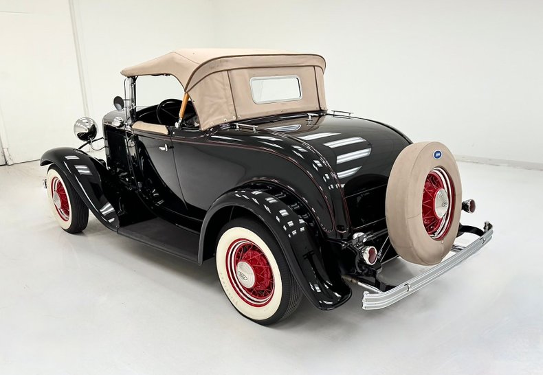 Ford-Model-b-1932-Black-Coffee-1