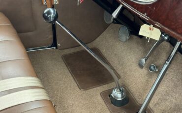 Ford-Model-b-1932-Black-Coffee-13