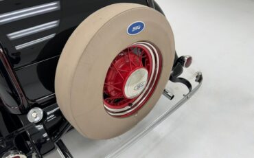 Ford-Model-b-1932-Black-Coffee-24