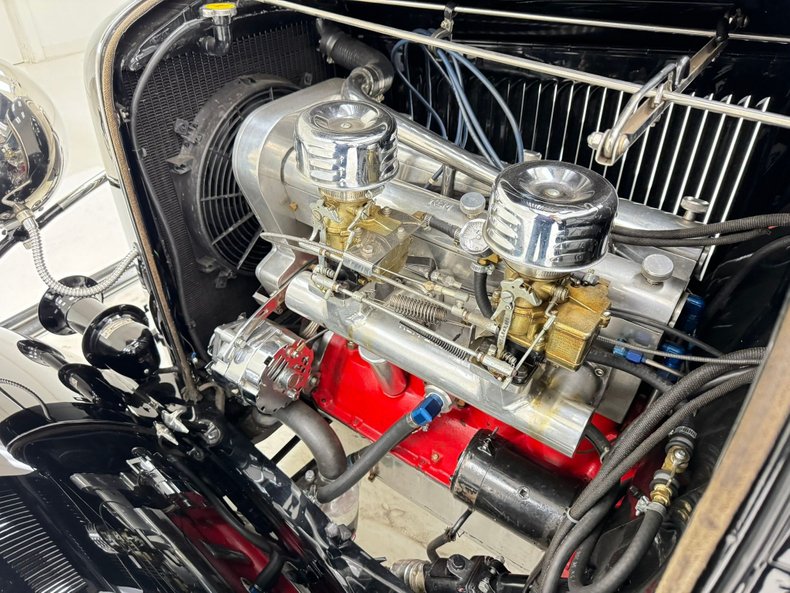 Ford-Model-b-1932-Black-Coffee-27