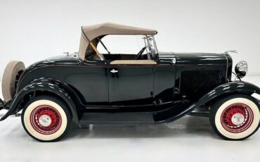 Ford-Model-b-1932-Black-Coffee-3