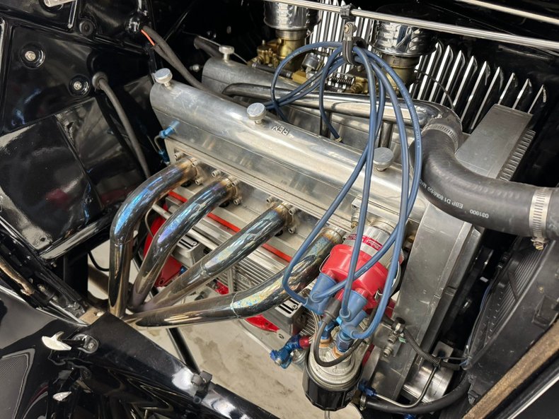 Ford-Model-b-1932-Black-Coffee-30