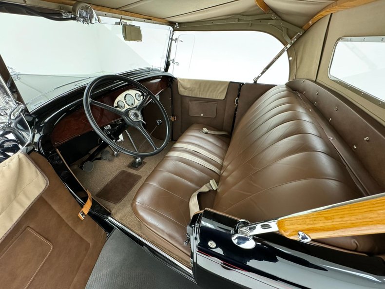 Ford-Model-b-1932-Black-Coffee-37