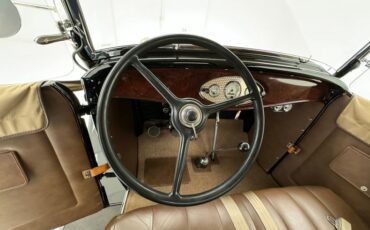 Ford-Model-b-1932-Black-Coffee-42