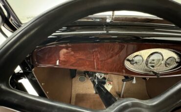 Ford-Model-b-1932-Black-Coffee-43