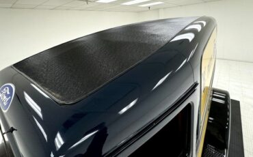 Ford-Model-bb-1932-Dark-Blue-Black-18