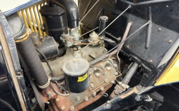 Ford-Model-bb-1932-Dark-Blue-Black-25