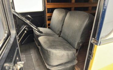 Ford-Model-bb-1932-Dark-Blue-Black-35