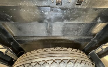 Ford-Model-bb-1932-Dark-Blue-Black-47