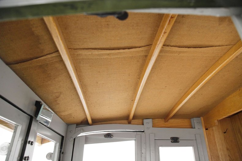 Ford-Model-t-1921-Black-Black-1