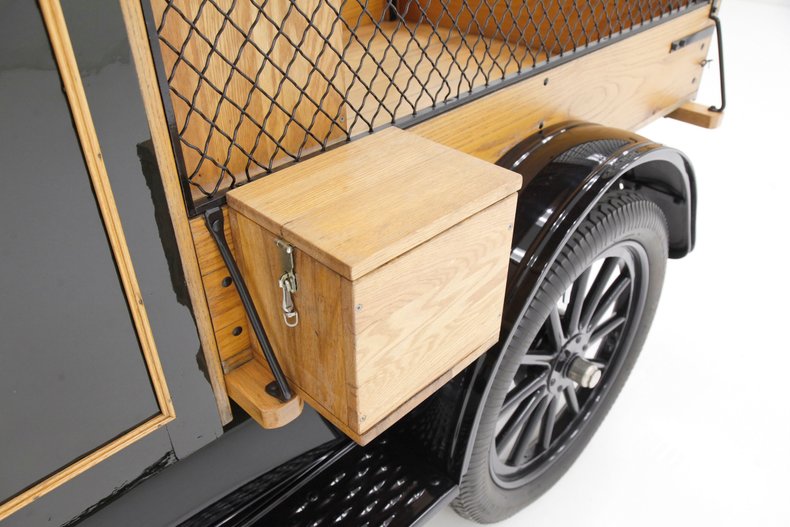 Ford-Model-t-1921-Black-Black-26