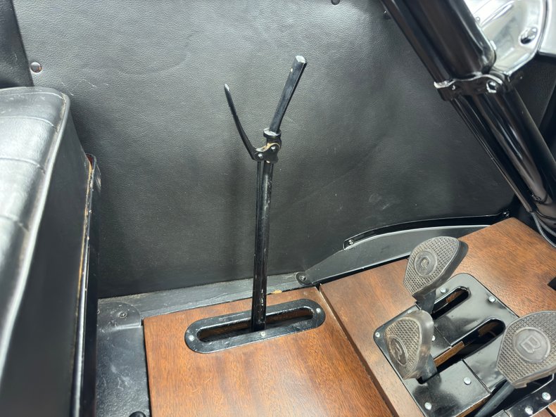 Ford-Model-t-1923-Black-Black-44