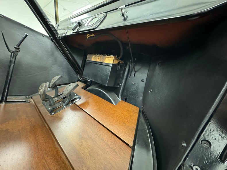 Ford-Model-t-1923-Black-Black-46