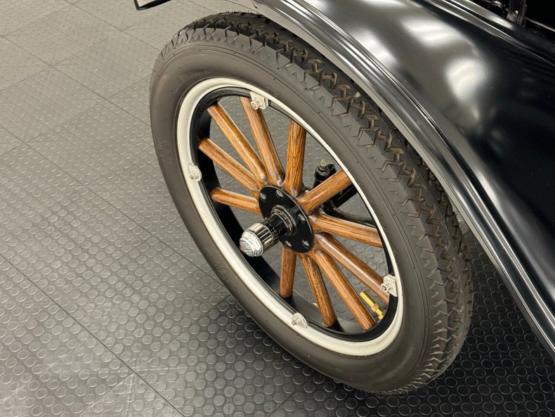 Ford-Model-t-1923-Black-Black-5
