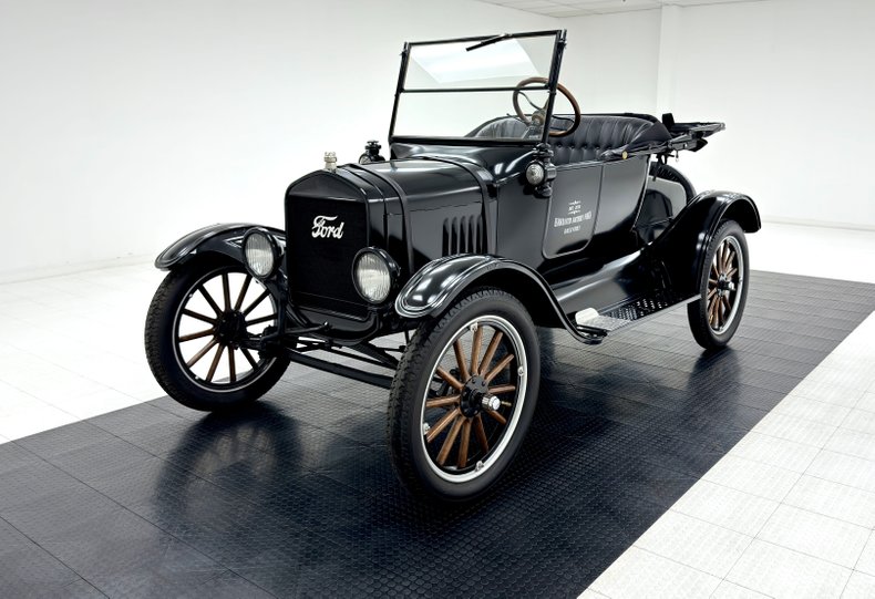 Ford-Model-t-1923-Black-Black