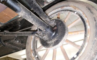 Ford-Model-t-1926-Green-Brown-10