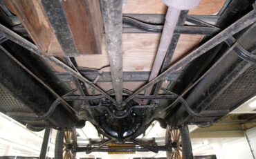 Ford-Model-t-1926-Green-Brown-12