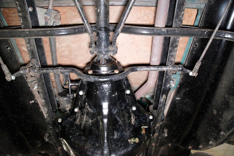 Ford-Model-t-1926-Green-Brown-13