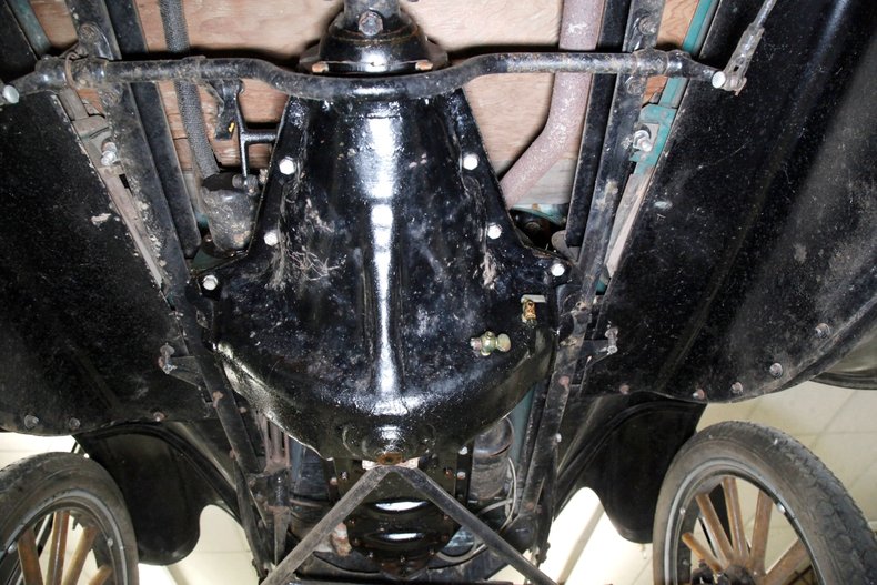 Ford-Model-t-1926-Green-Brown-14