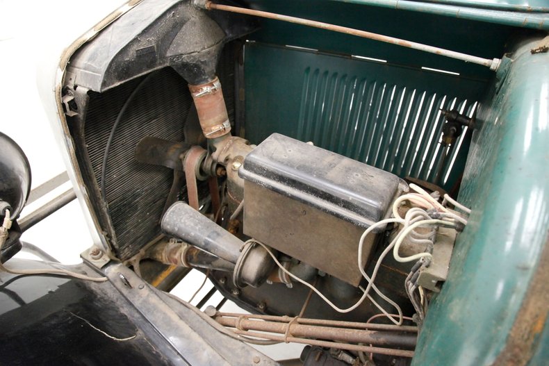 Ford-Model-t-1926-Green-Brown-15