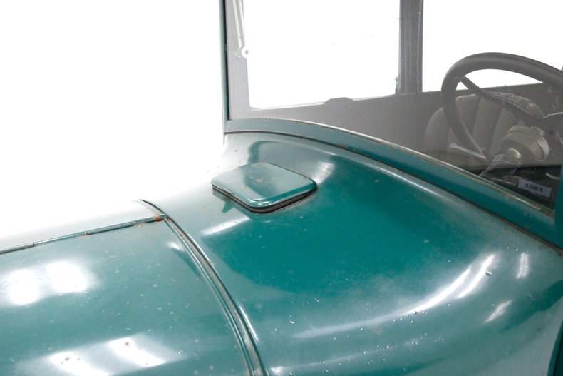 Ford-Model-t-1926-Green-Brown-21