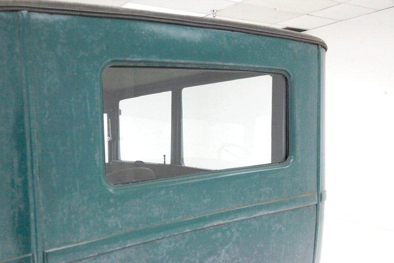 Ford-Model-t-1926-Green-Brown-27