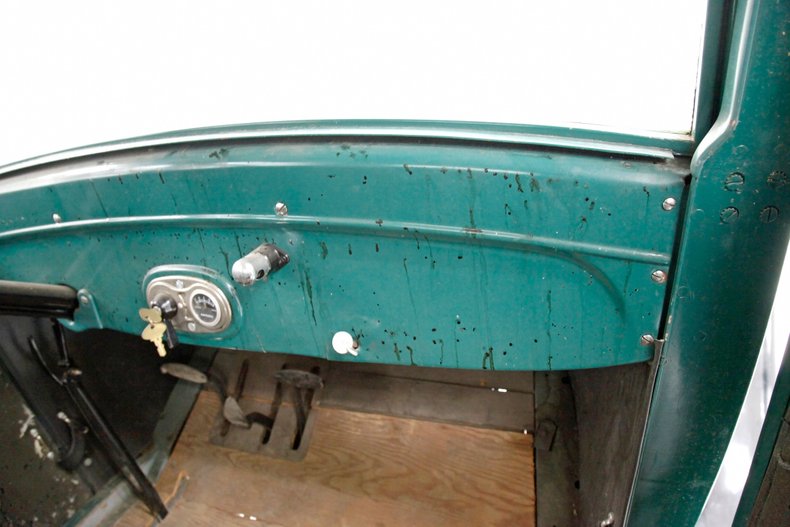 Ford-Model-t-1926-Green-Brown-37