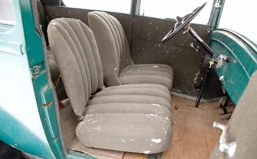 Ford-Model-t-1926-Green-Brown-40