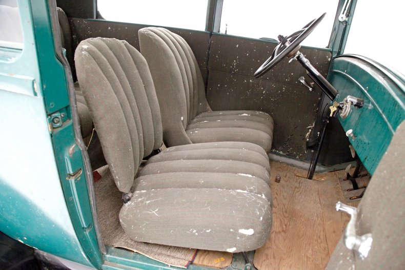 Ford-Model-t-1926-Green-Brown-40