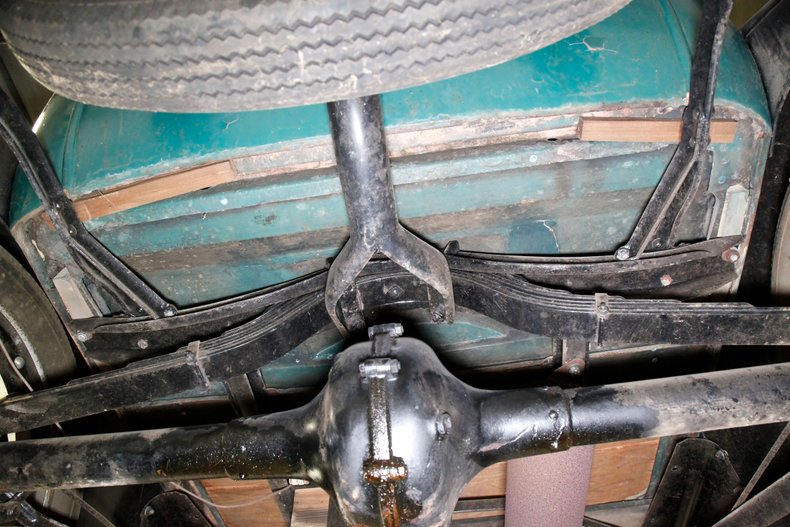 Ford-Model-t-1926-Green-Brown-45