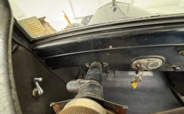 Ford-Model-t-1927-Black-Gray-10