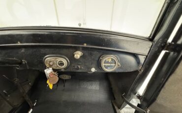 Ford-Model-t-1927-Black-Gray-11