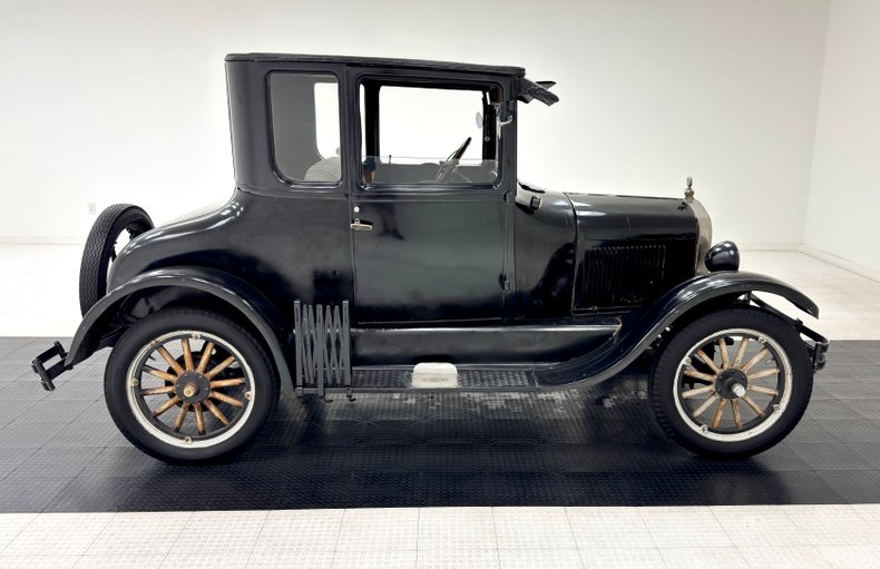 Ford-Model-t-1927-Black-Gray-15