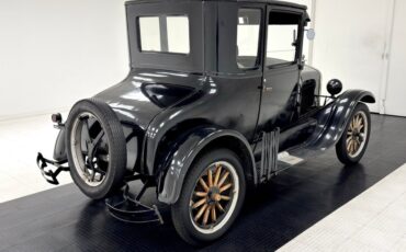 Ford-Model-t-1927-Black-Gray-2