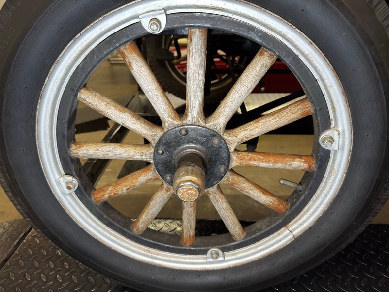 Ford-Model-t-1927-Black-Gray-22