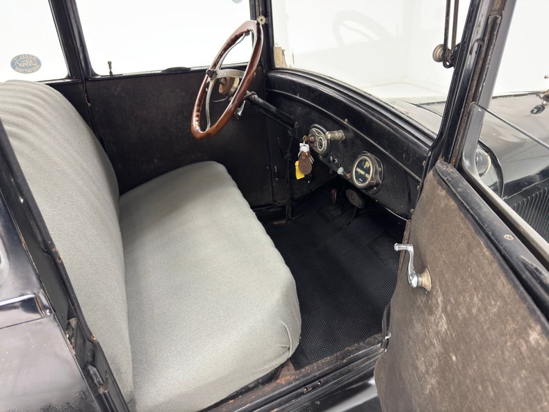 Ford-Model-t-1927-Black-Gray-26