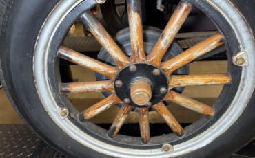 Ford-Model-t-1927-Black-Gray-35