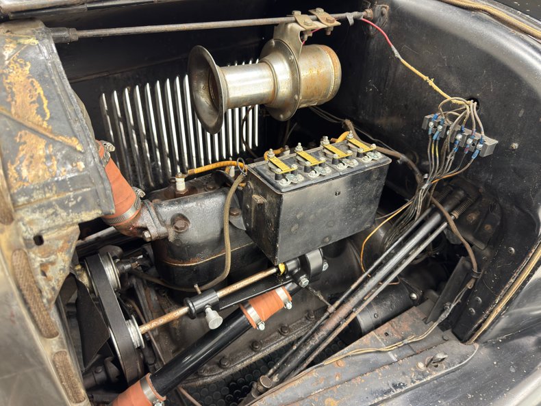 Ford-Model-t-1927-Black-Gray-6
