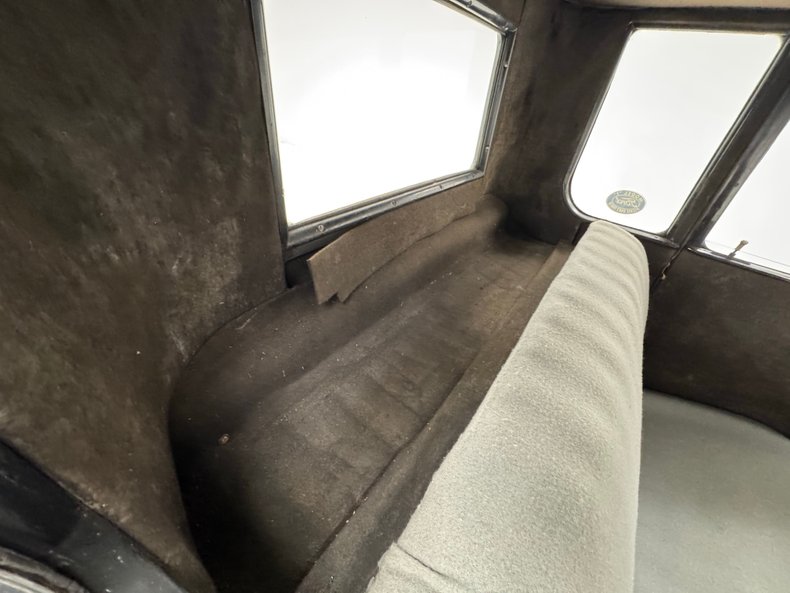 Ford-Model-t-1927-Black-Gray-8