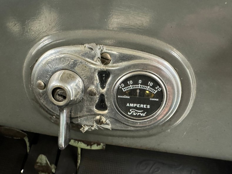 Ford-Model-t-1927-Gray-Gray-45