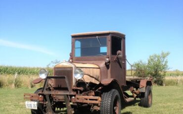 Ford-Model-tt-1924-10