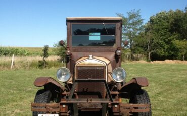 Ford-Model-tt-1924-4