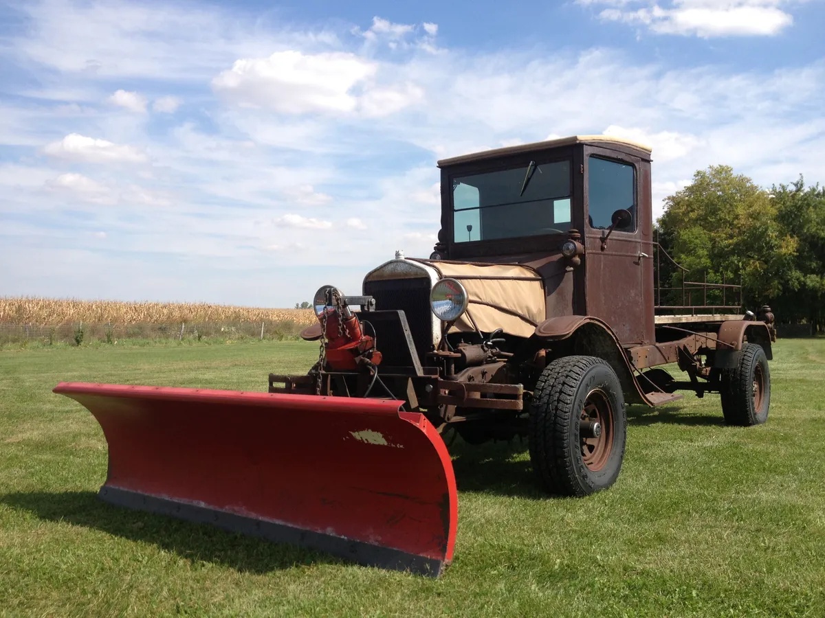 Ford-Model-tt-1924-5