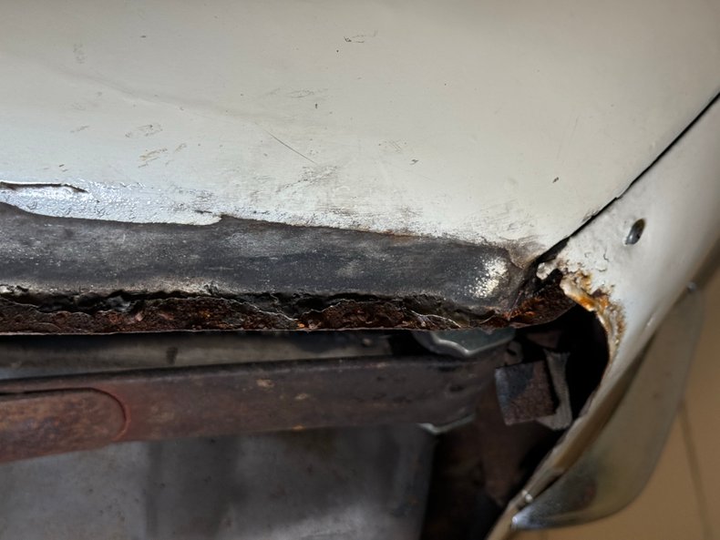 Ford-Mustang-1964-Wimbledon-White-Blue-10