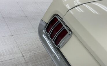 Ford-Mustang-1964-Wimbledon-White-Blue-22