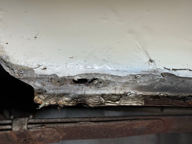 Ford-Mustang-1964-Wimbledon-White-Blue-3