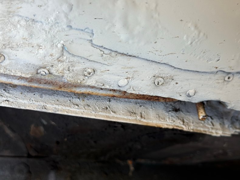 Ford-Mustang-1964-Wimbledon-White-Blue-34