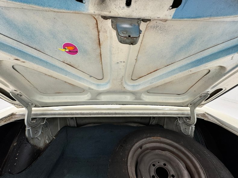 Ford-Mustang-1964-Wimbledon-White-Blue-43