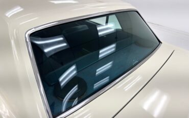 Ford-Mustang-1964-Wimbledon-White-Blue-49